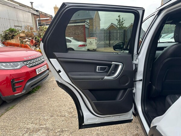 Used Land Rover Discovery Sport 2018 for sale - 76306785: Photo 41