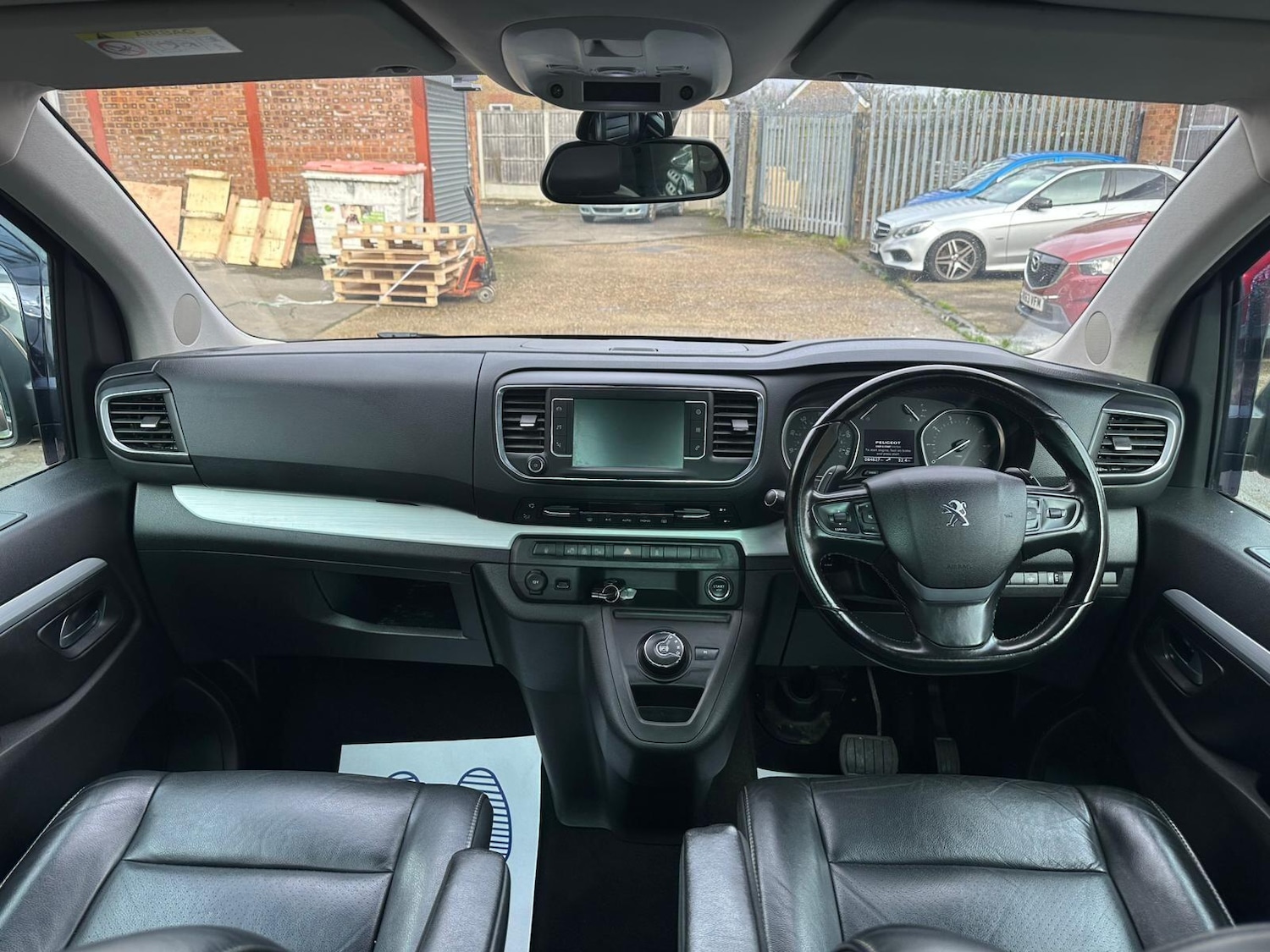 Used Peugeot Traveller 2017 for sale - 77633213: Photo 19