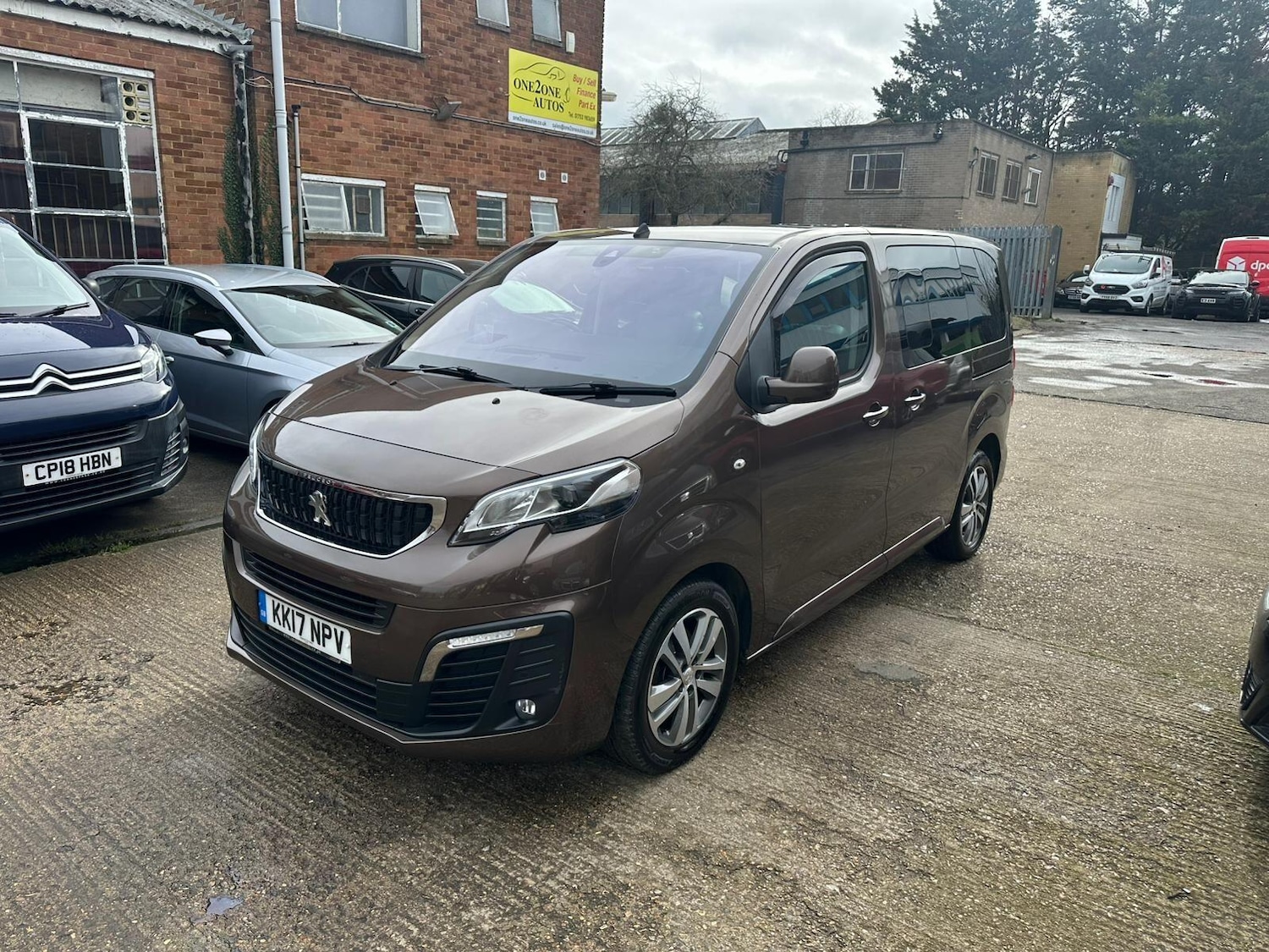 Used Peugeot Traveller 2017 for sale - 77633213: Photo 24