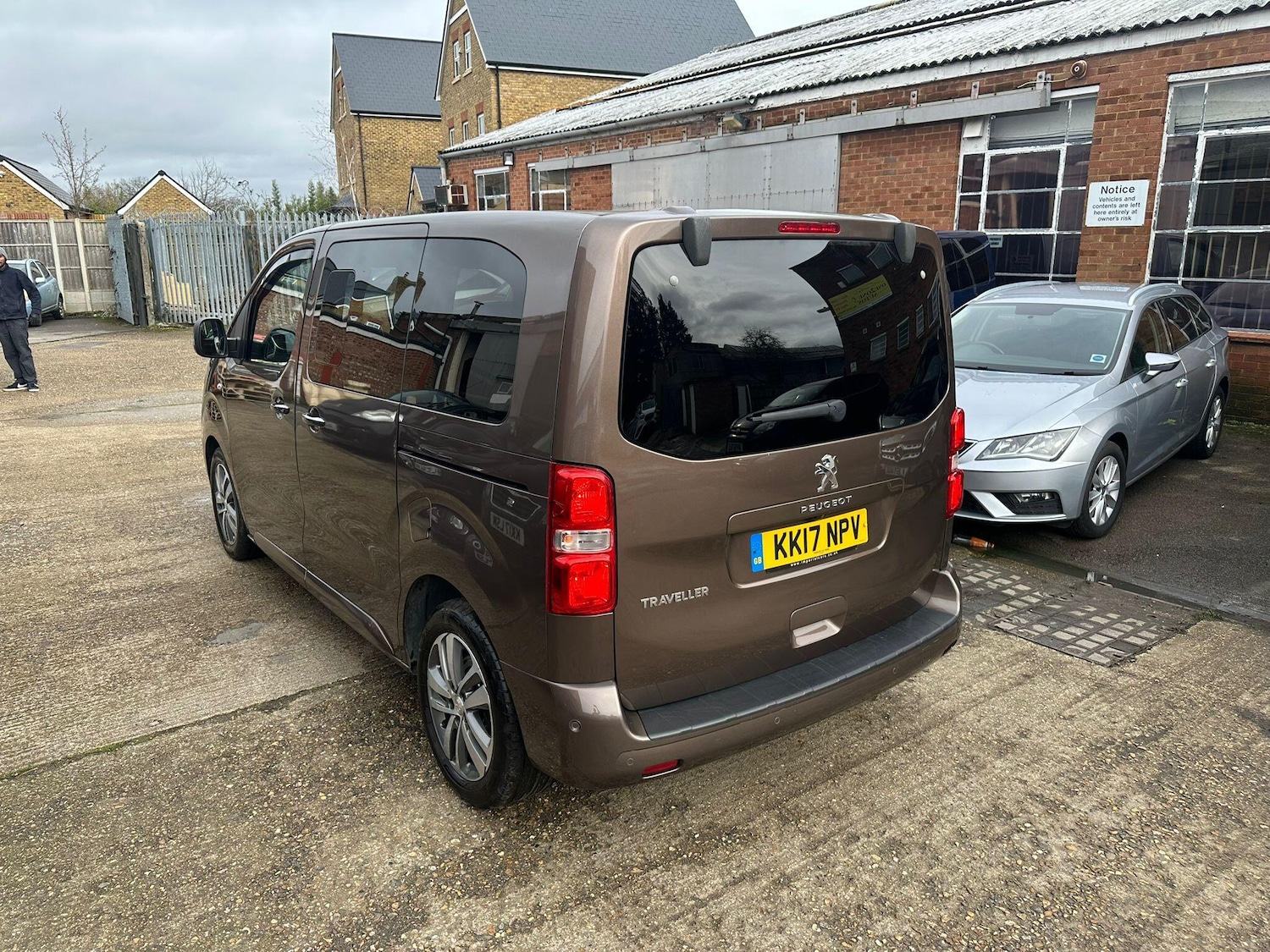 Used Peugeot Traveller 2017 for sale - 77633213: Photo 27