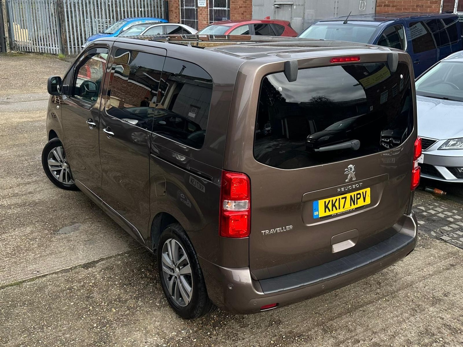 Used Peugeot Traveller 2017 for sale - 77633213: Photo 4