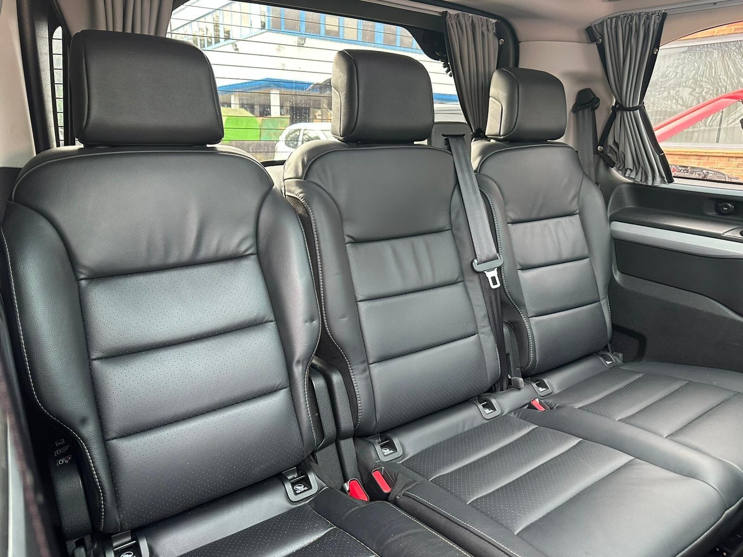 Used Peugeot Traveller 2017 for sale - 77633213: Photo 55