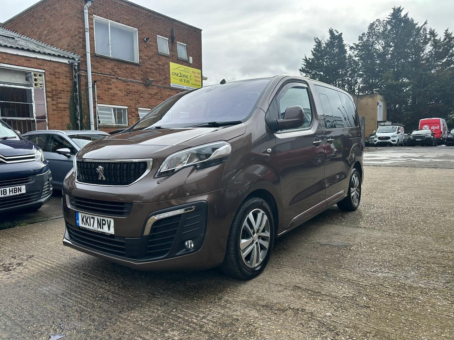 Used Peugeot Traveller 2017 for sale - 77633213: Photo 62