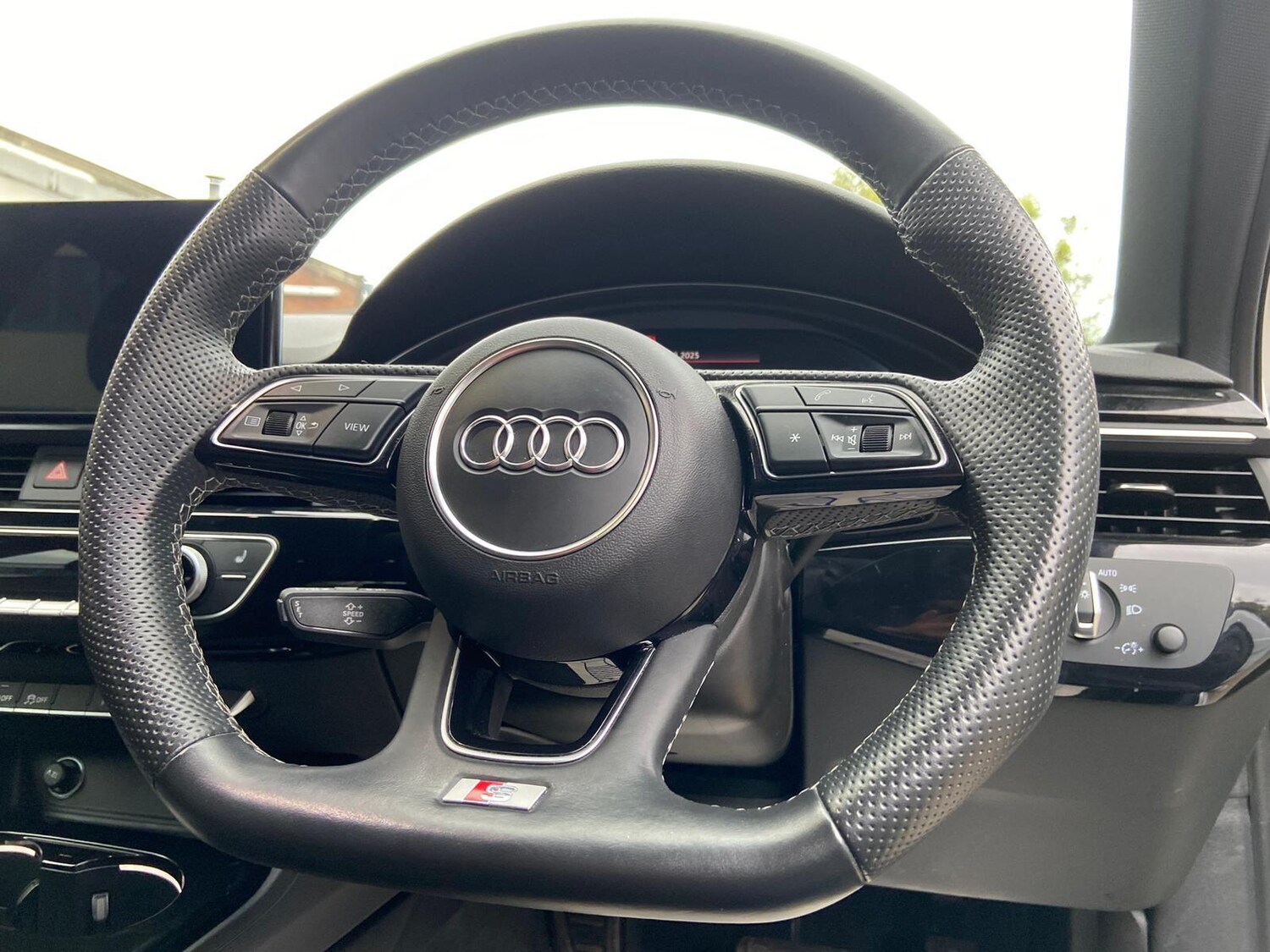 Used Audi A4 2021 for sale - 78058538: Photo 56