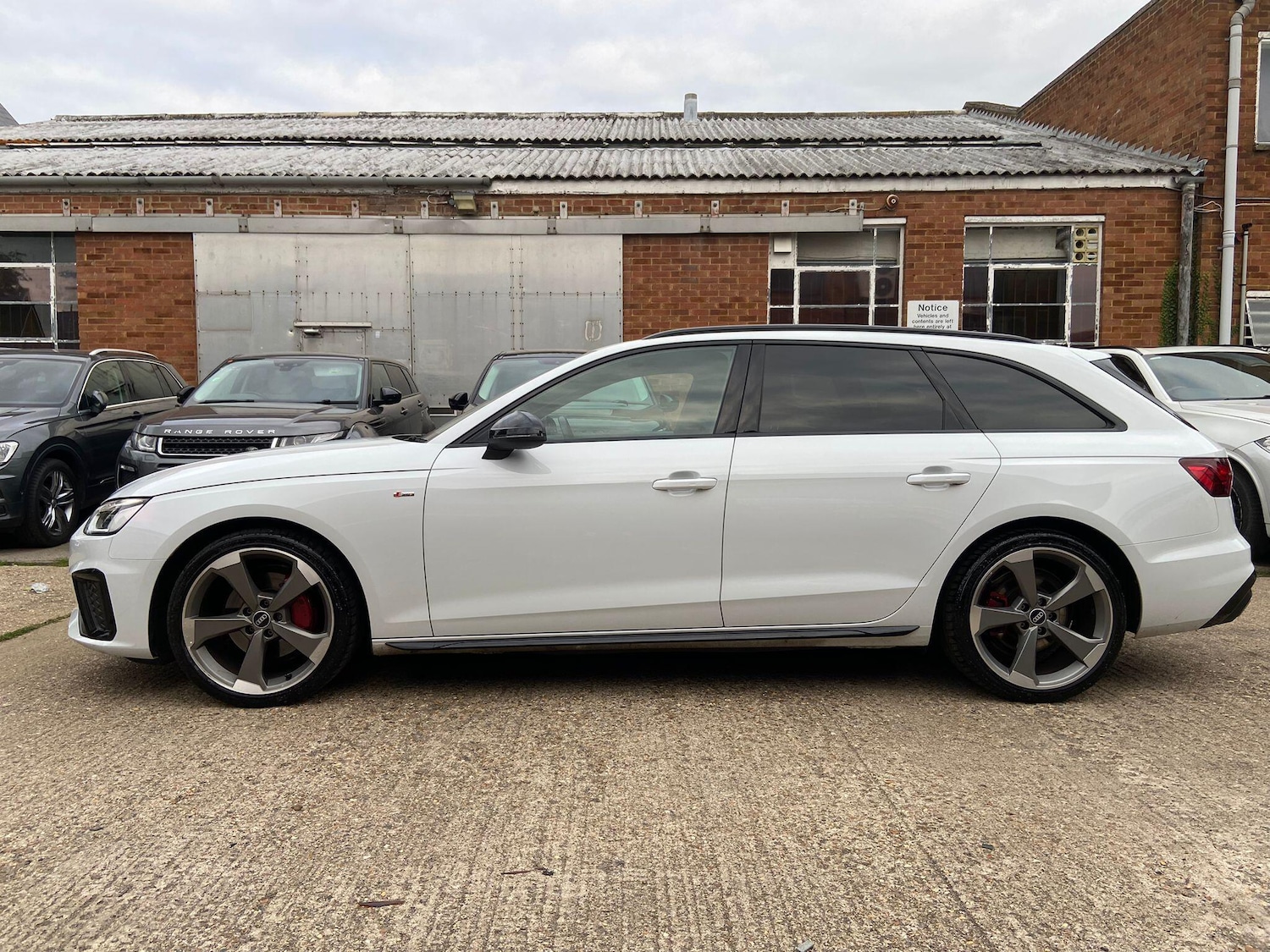 Used Audi A4 Avant 2021 for sale - 76059333: Photo 12