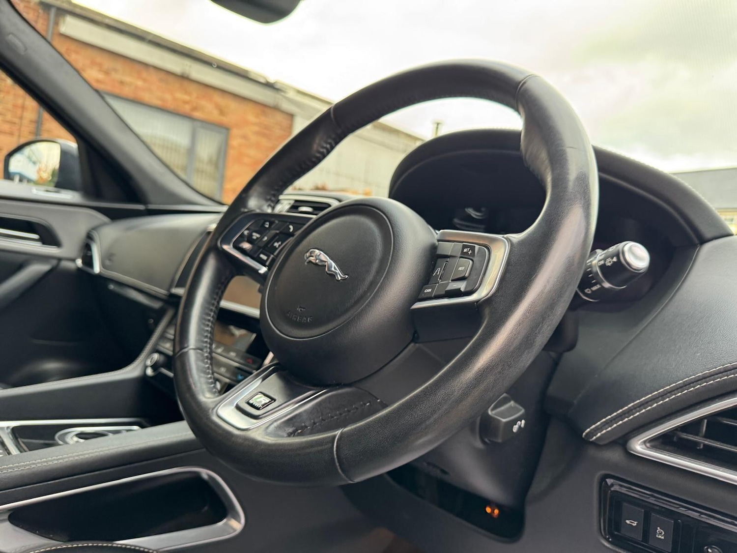 Used Jaguar F-Pace 2019 for sale - 77091625: Photo 45