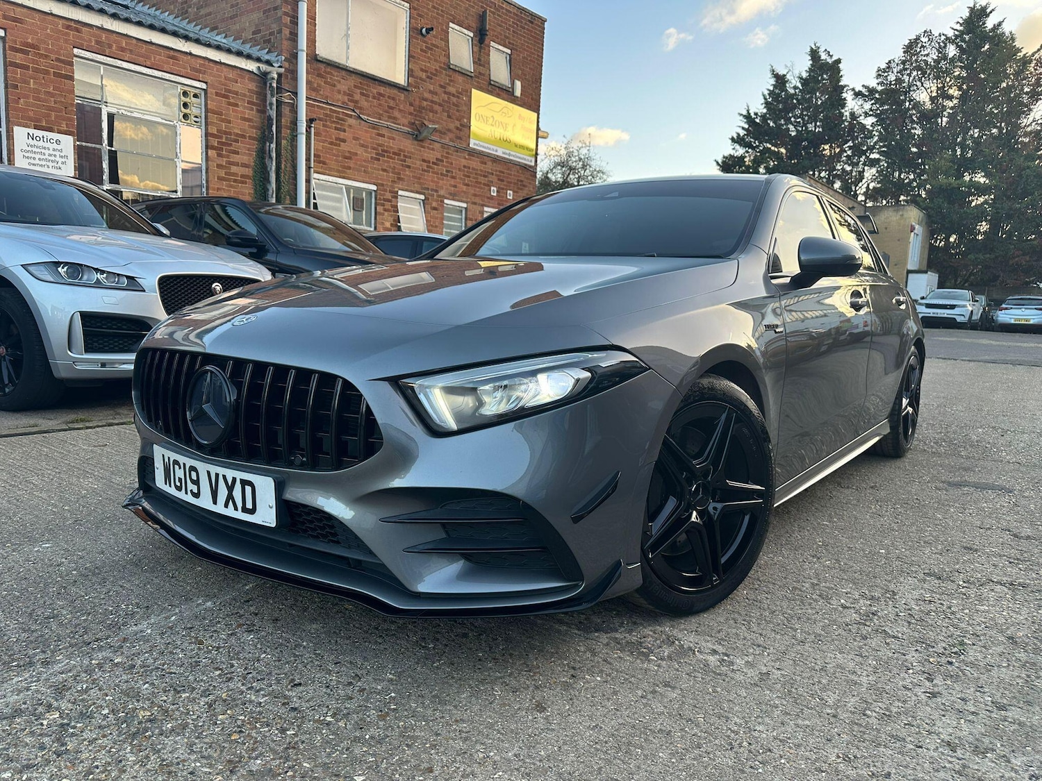 Used Mercedes-Benz A-Class 2019 for sale - 76990731: Photo 2