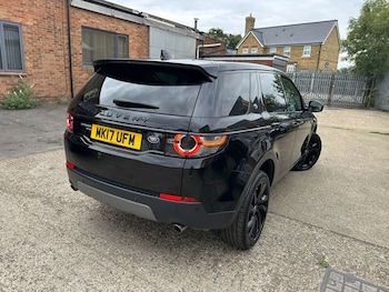 Used Land Rover Discovery Sport 2017 for sale - 79430781: Photo