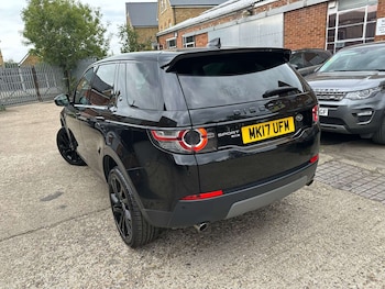 Used Land Rover Discovery Sport 2017 for sale - 79430781: Photo