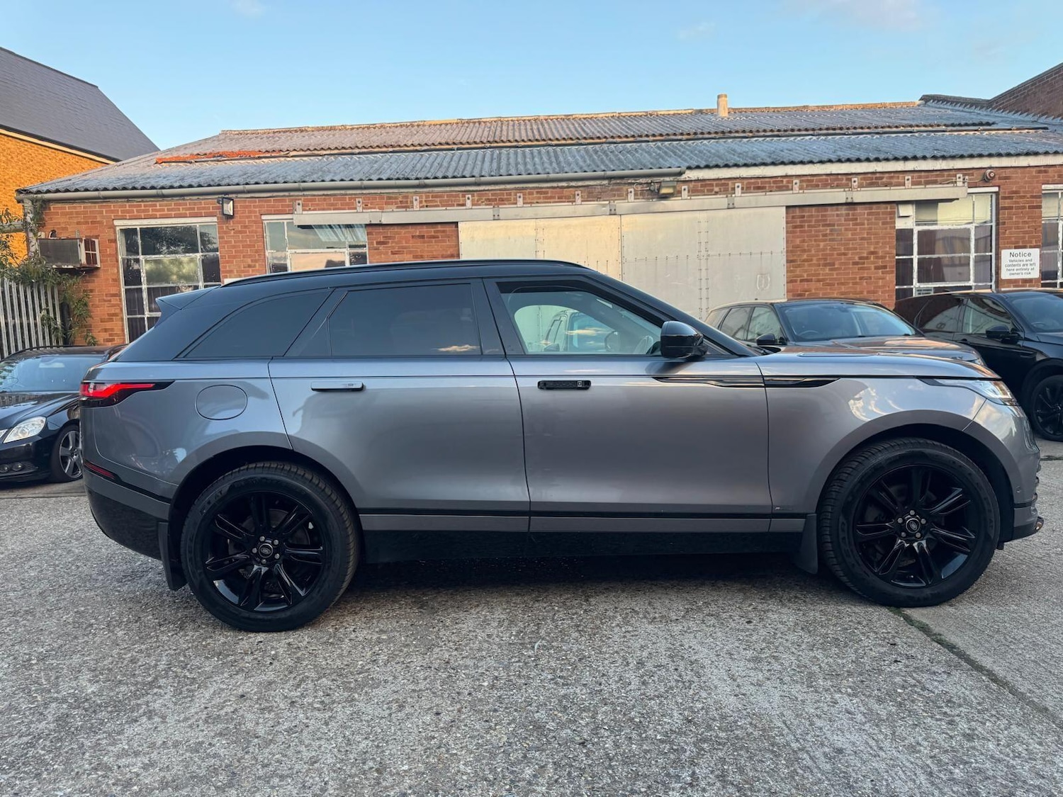 Used Land Rover Range Rover Velar 2021 for sale - 76137253: Photo 11