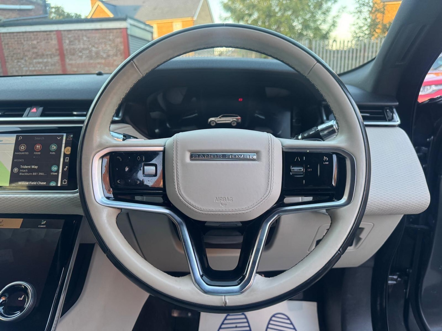 Used Land Rover Range Rover Velar 2021 for sale - 76137253: Photo 20