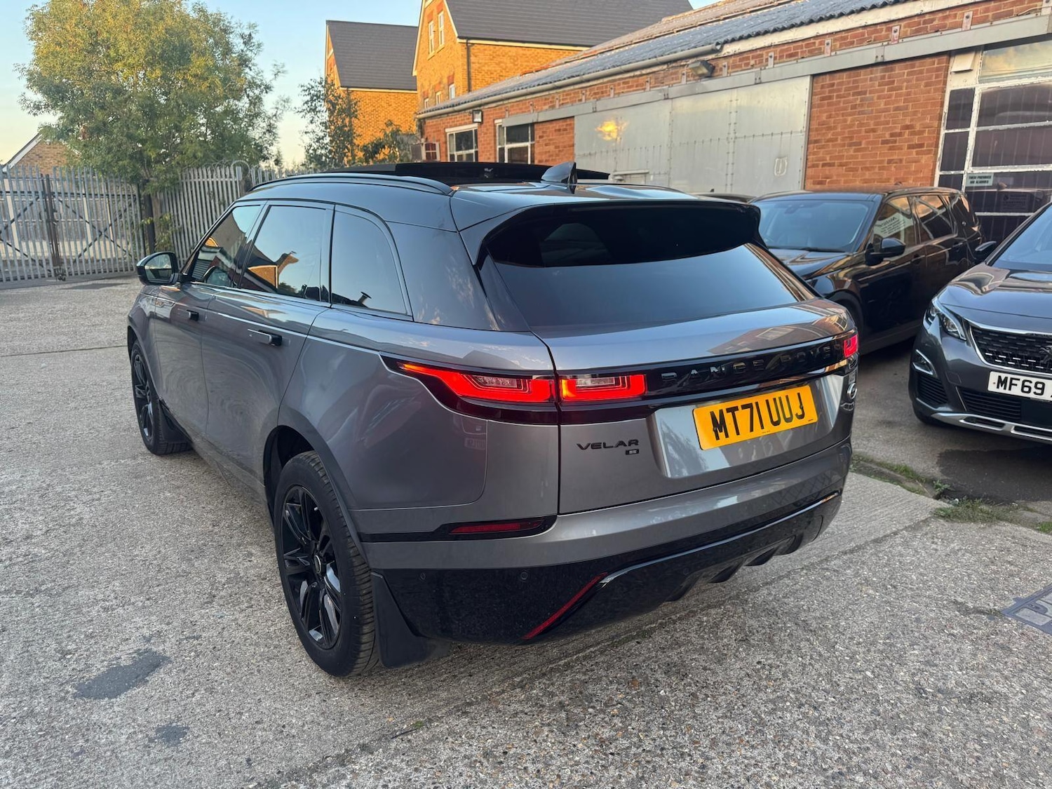 Used Land Rover Range Rover Velar 2021 for sale - 76137253: Photo 26