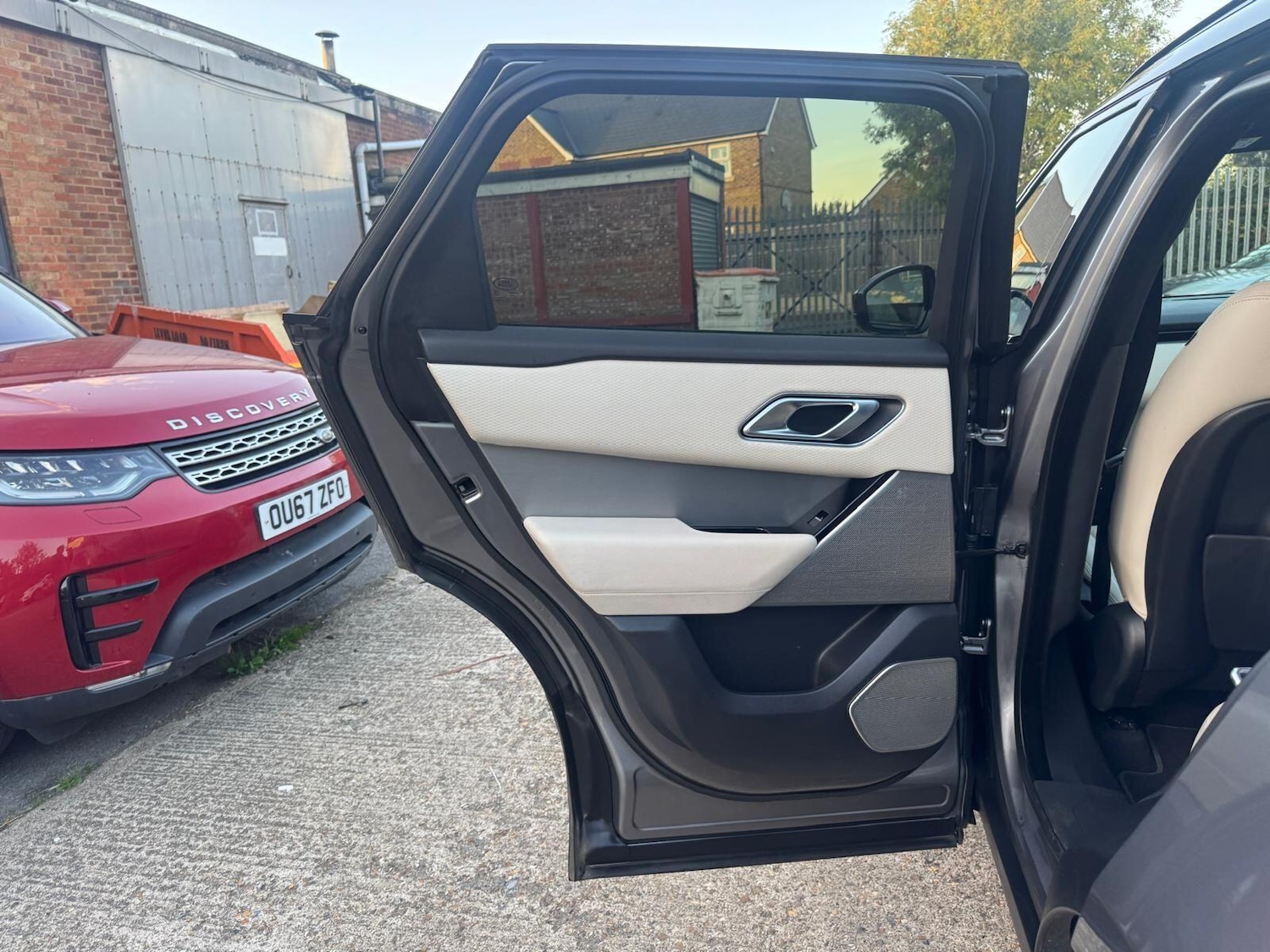 Used Land Rover Range Rover Velar 2021 for sale - 76137253: Photo 37