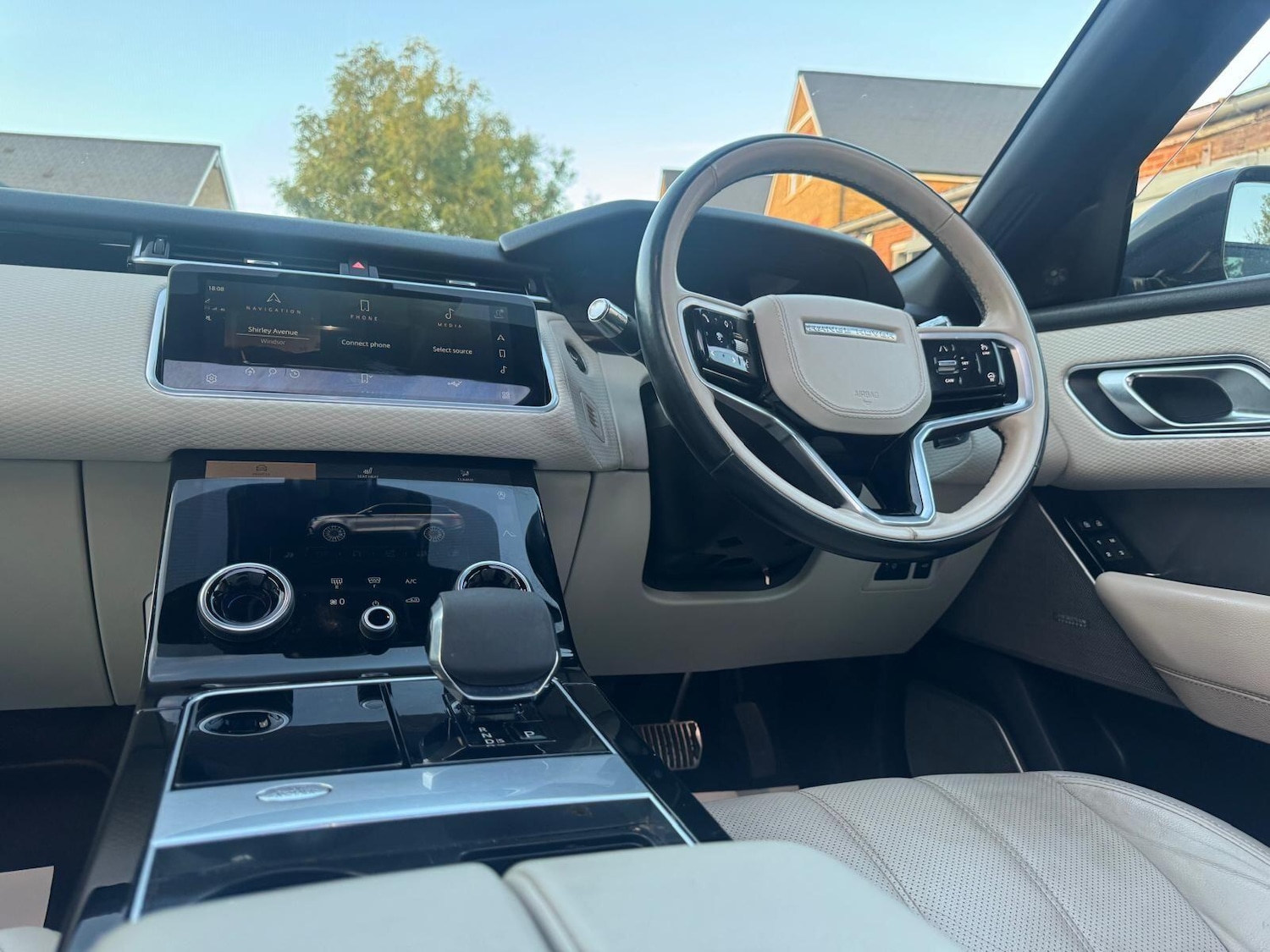 Used Land Rover Range Rover Velar 2021 for sale - 76137253: Photo 43
