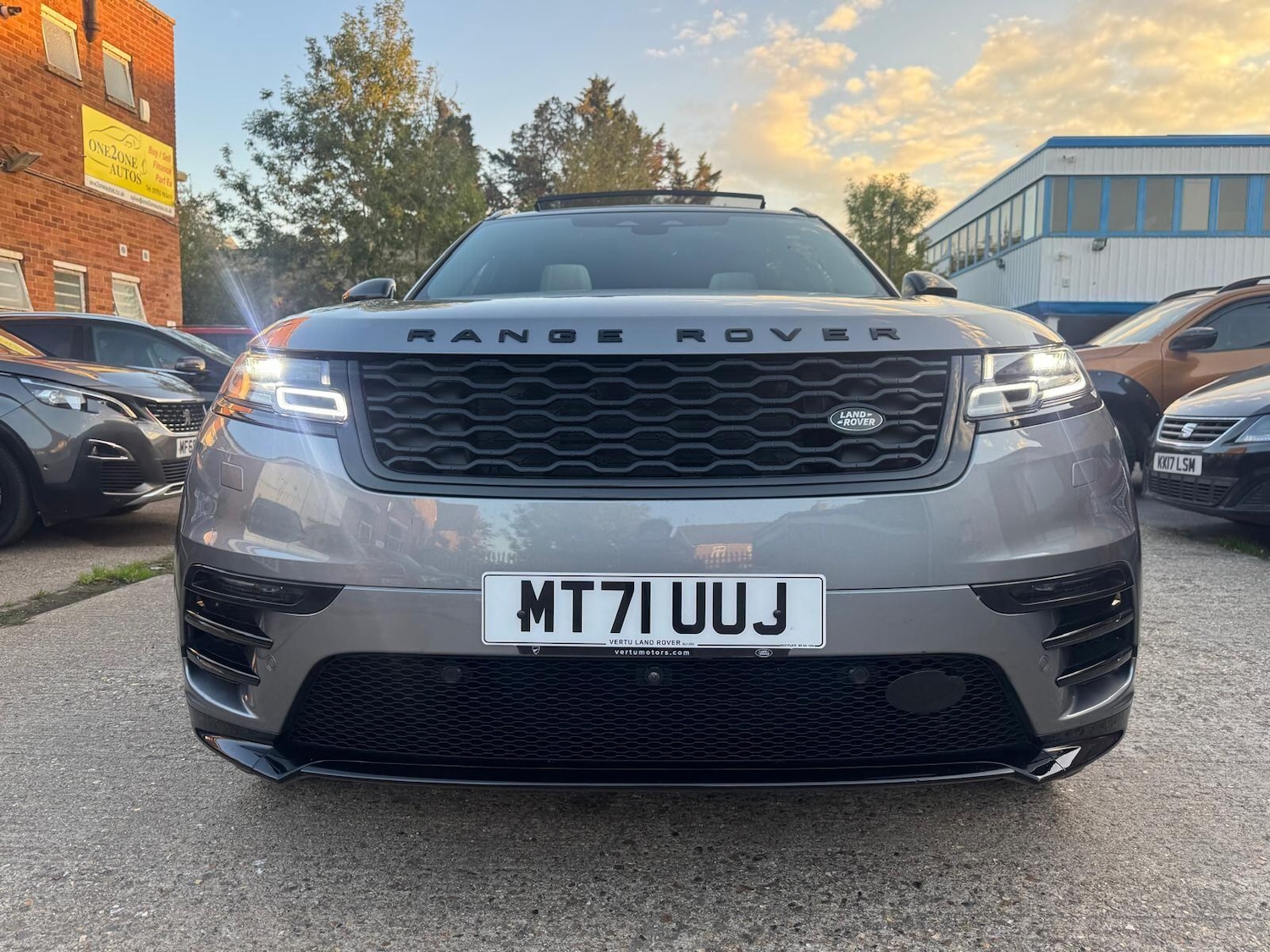 Used Land Rover Range Rover Velar 2021 for sale - 76137253: Photo 5