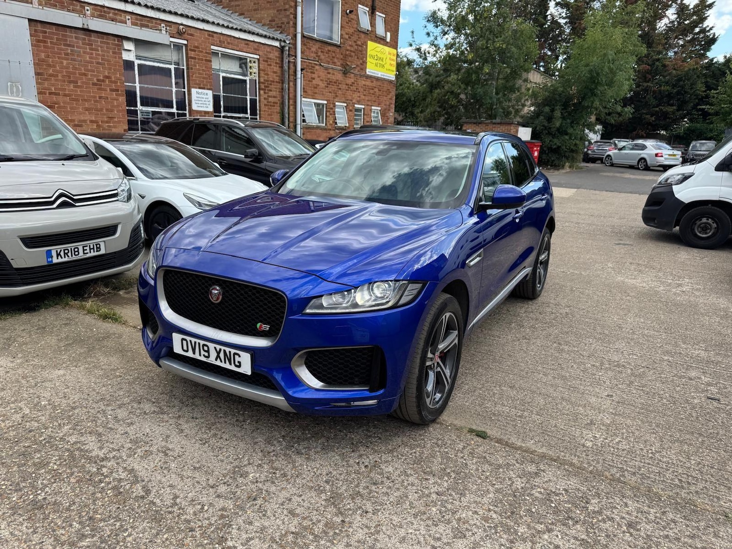 Used Jaguar F-Pace 2019 for sale - 76336574: Photo 22