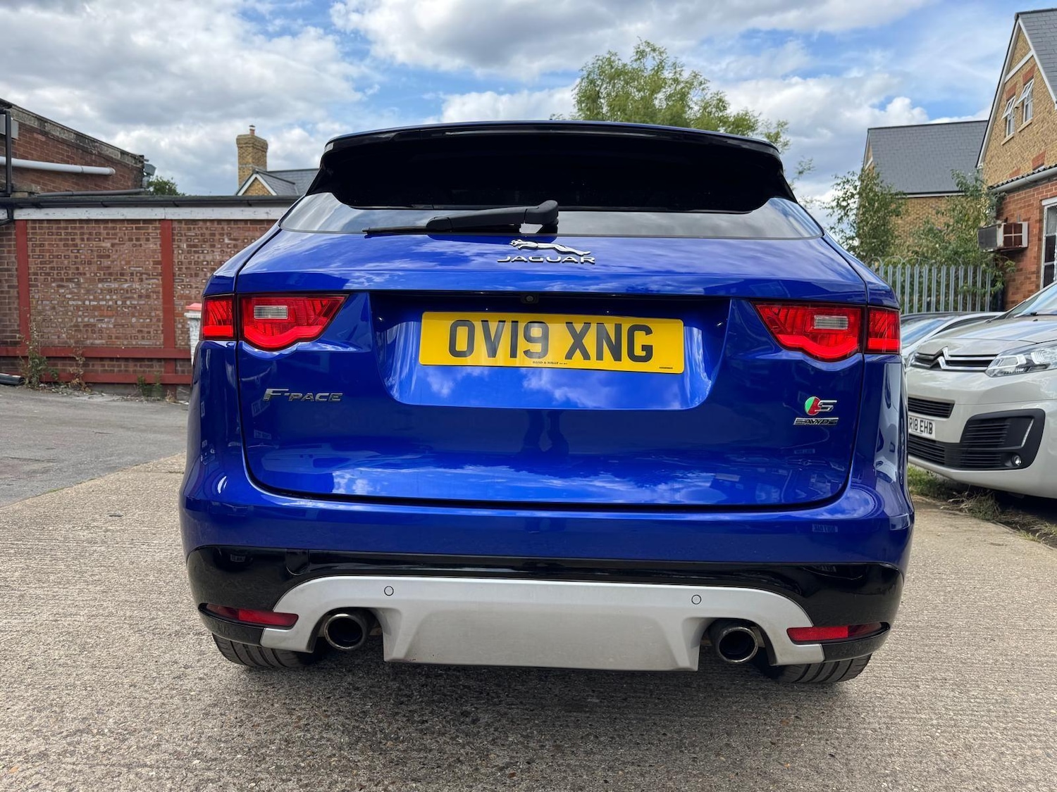 Used Jaguar F-Pace 2019 for sale - 76336574: Photo 6