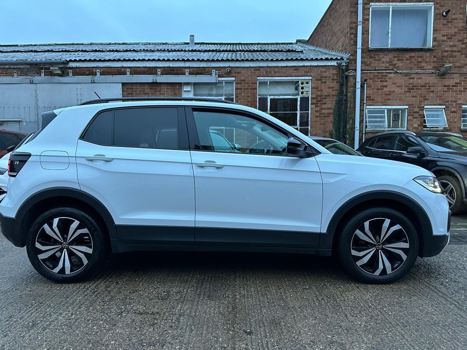 Used Volkswagen T-Cross 2022 for sale - 77202653: Photo 11