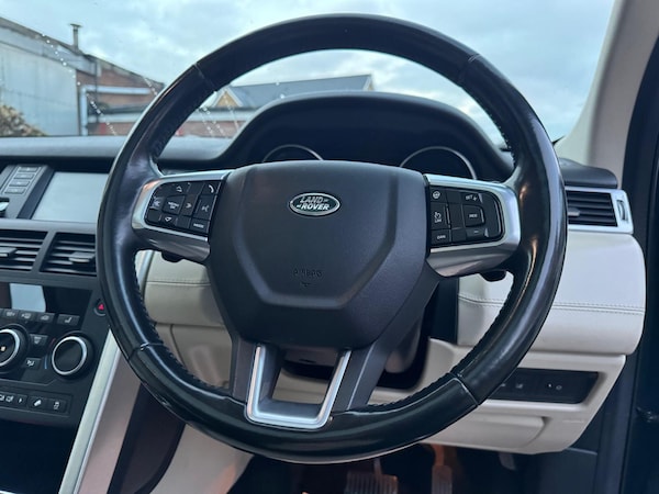 Used Land Rover Discovery Sport 2016 for sale - 76336755: Photo 55