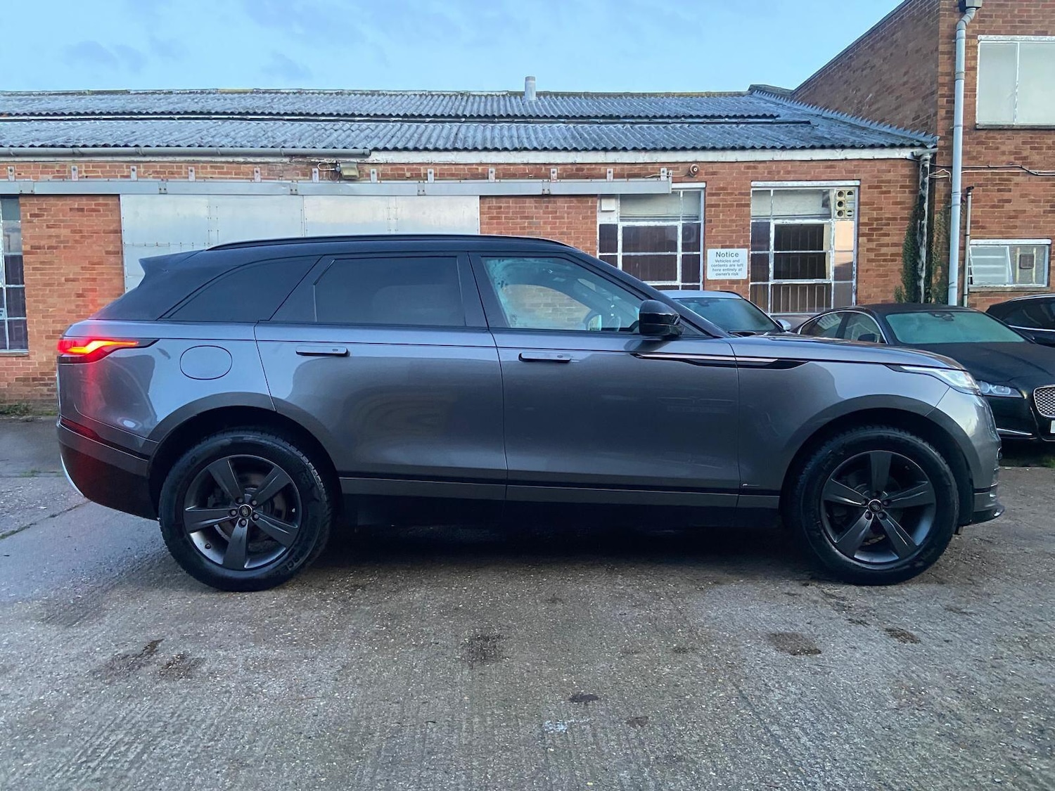 Used Land Rover Range Rover Velar 2019 for sale - 77016291: Photo 11