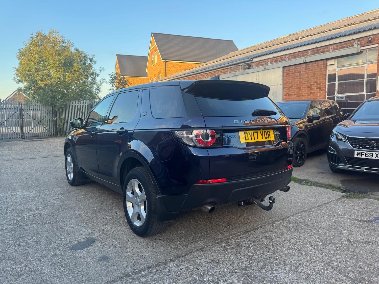 Used Land Rover Discovery Sport 2017 for sale - 76136242: Photo 10
