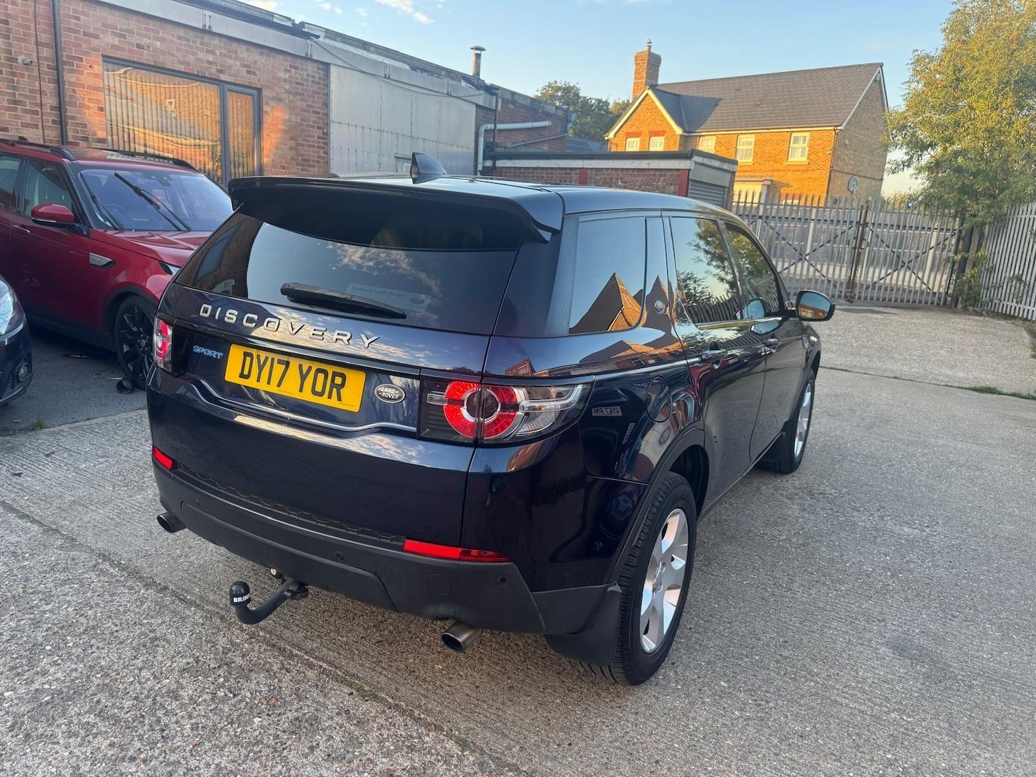 Used Land Rover Discovery Sport 2017 for sale - 76136242: Photo 25
