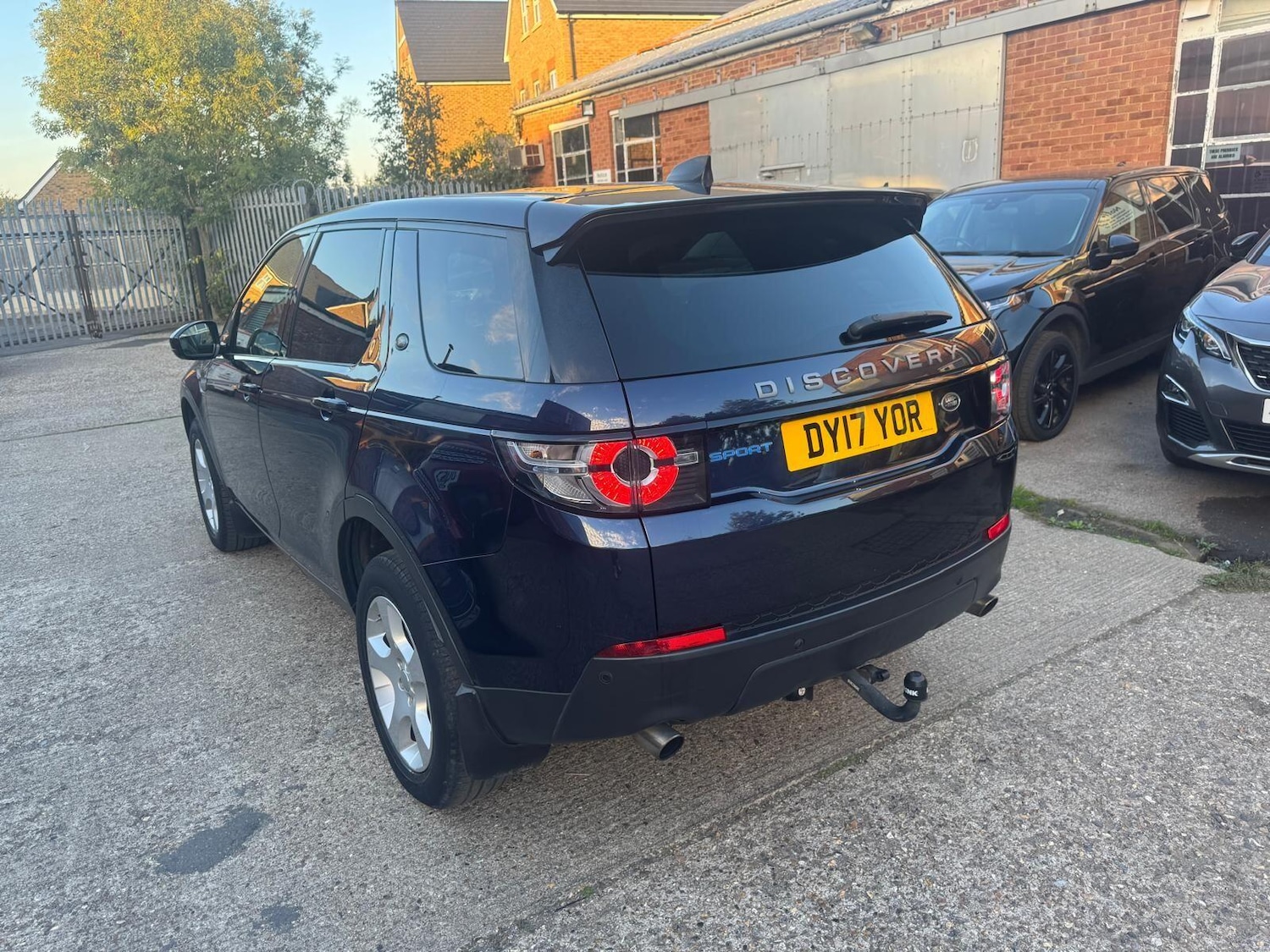 Used Land Rover Discovery Sport 2017 for sale - 76136242: Photo 26