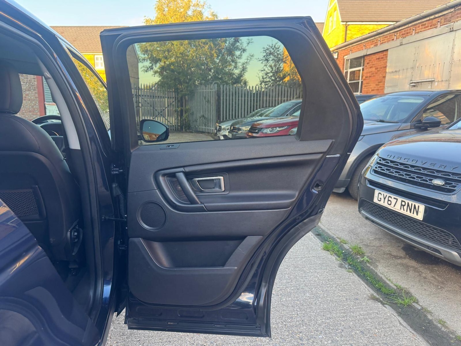 Used Land Rover Discovery Sport 2017 for sale - 76136242: Photo 41