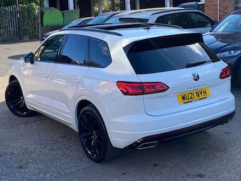 Used Volkswagen Touareg 2021 for sale - 79449607: Photo