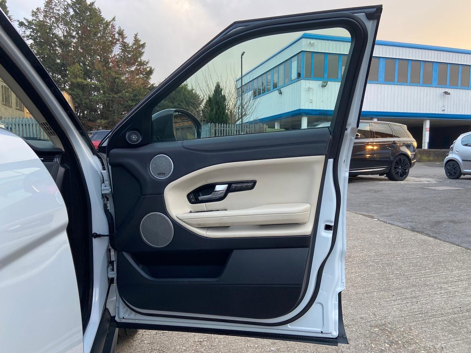 Used Land Rover Range Rover Evoque for sale - 77824787: Photo 41