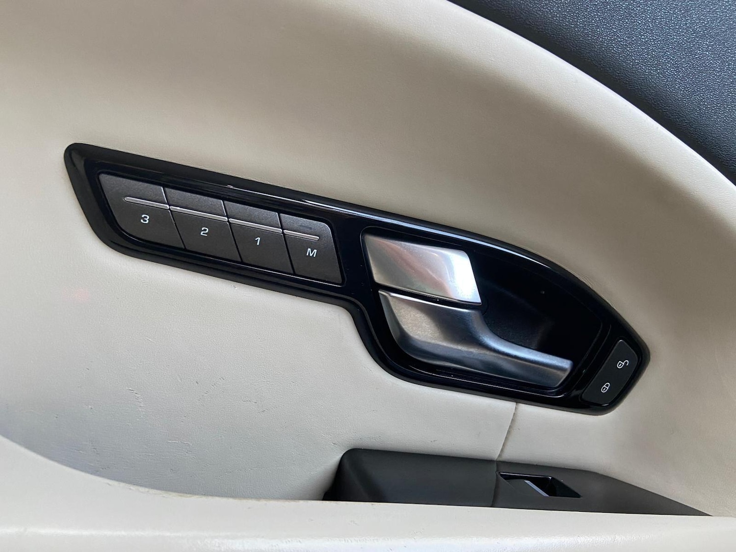 Used Land Rover Range Rover Evoque for sale - 77824787: Photo 52