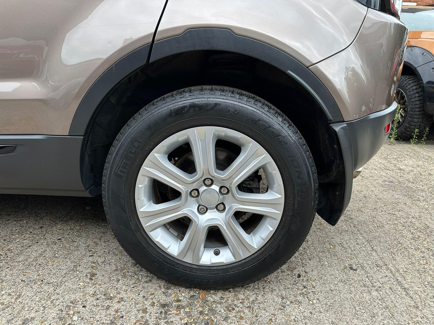 Used Land Rover Range Rover Evoque 2017 for sale - 76284310: Photo 33