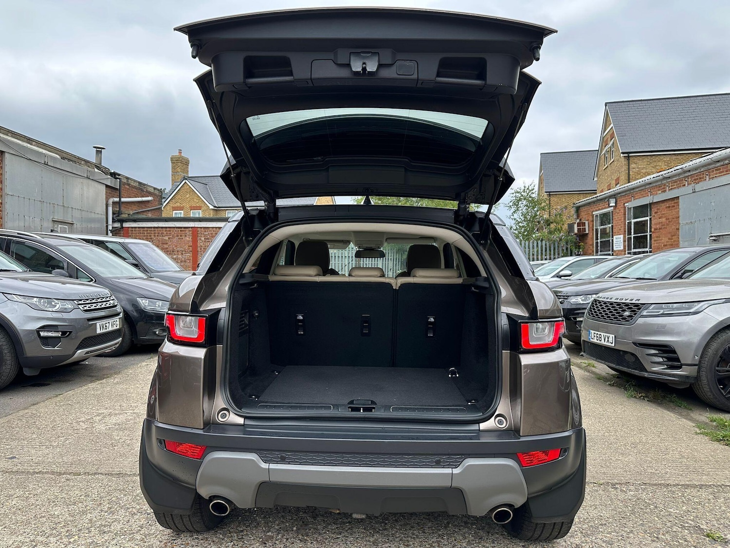 Used Land Rover Range Rover Evoque 2017 for sale - 76284310: Photo 34