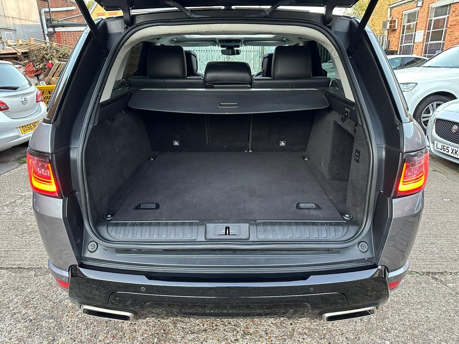 Used Land Rover Range Rover Sport for sale - 78057598: Photo 12