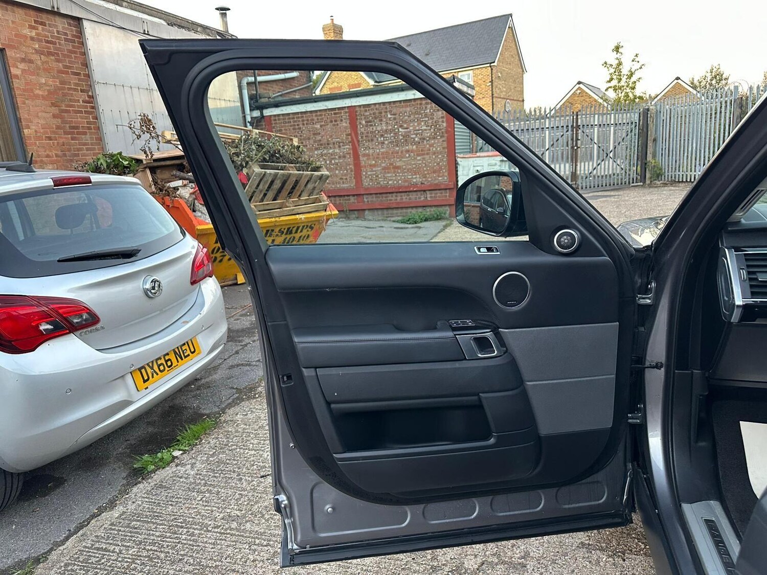 Used Land Rover Range Rover Sport for sale - 78057598: Photo 40