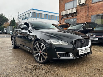 Used Jaguar XJ 2019 for sale - 76585584: Photo