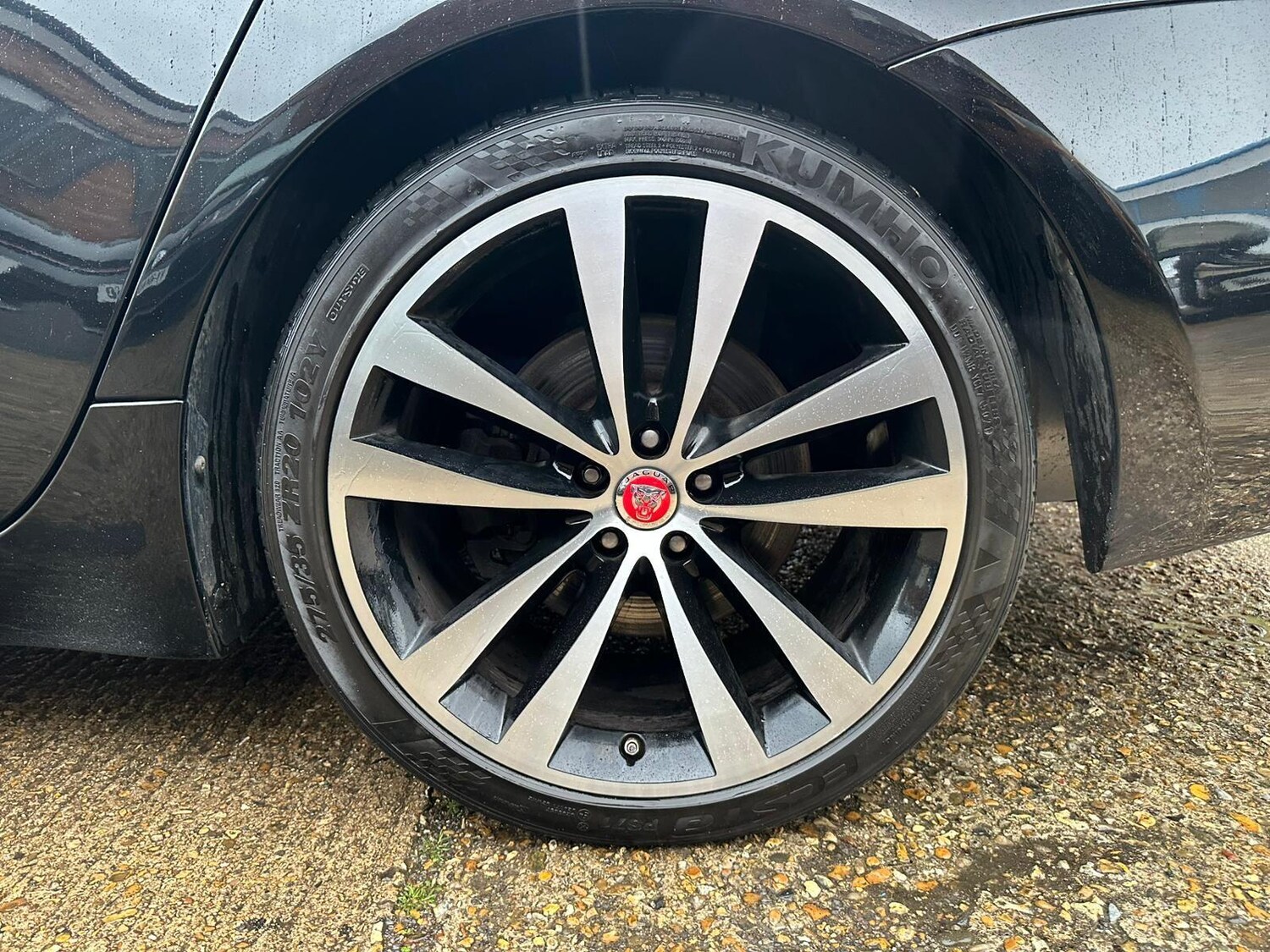 Used Jaguar XJ 2019 for sale - 76585584: Photo 32