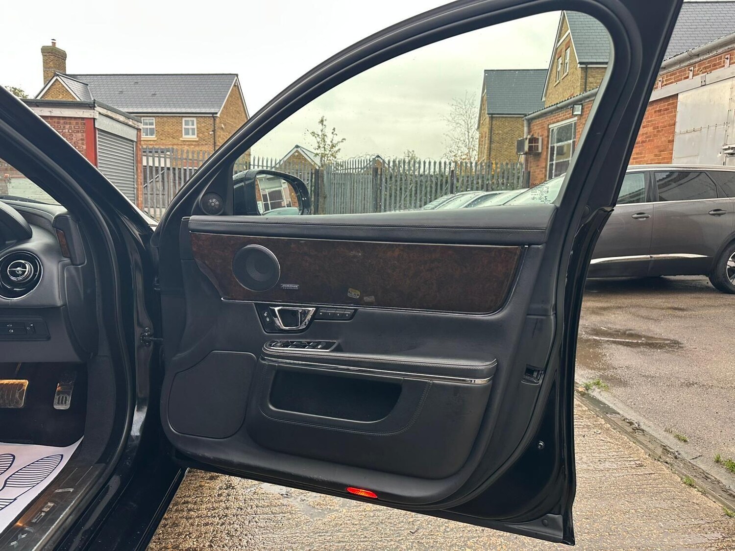 Used Jaguar XJ 2019 for sale - 76585584: Photo 38