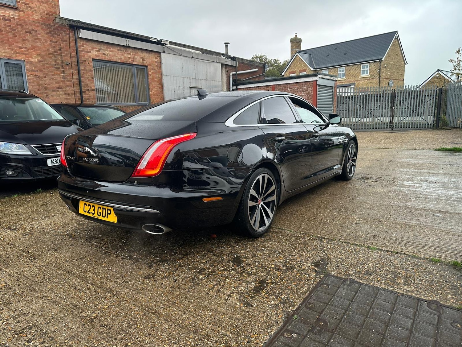 Used Jaguar XJ 2019 for sale - 76585584: Photo 9