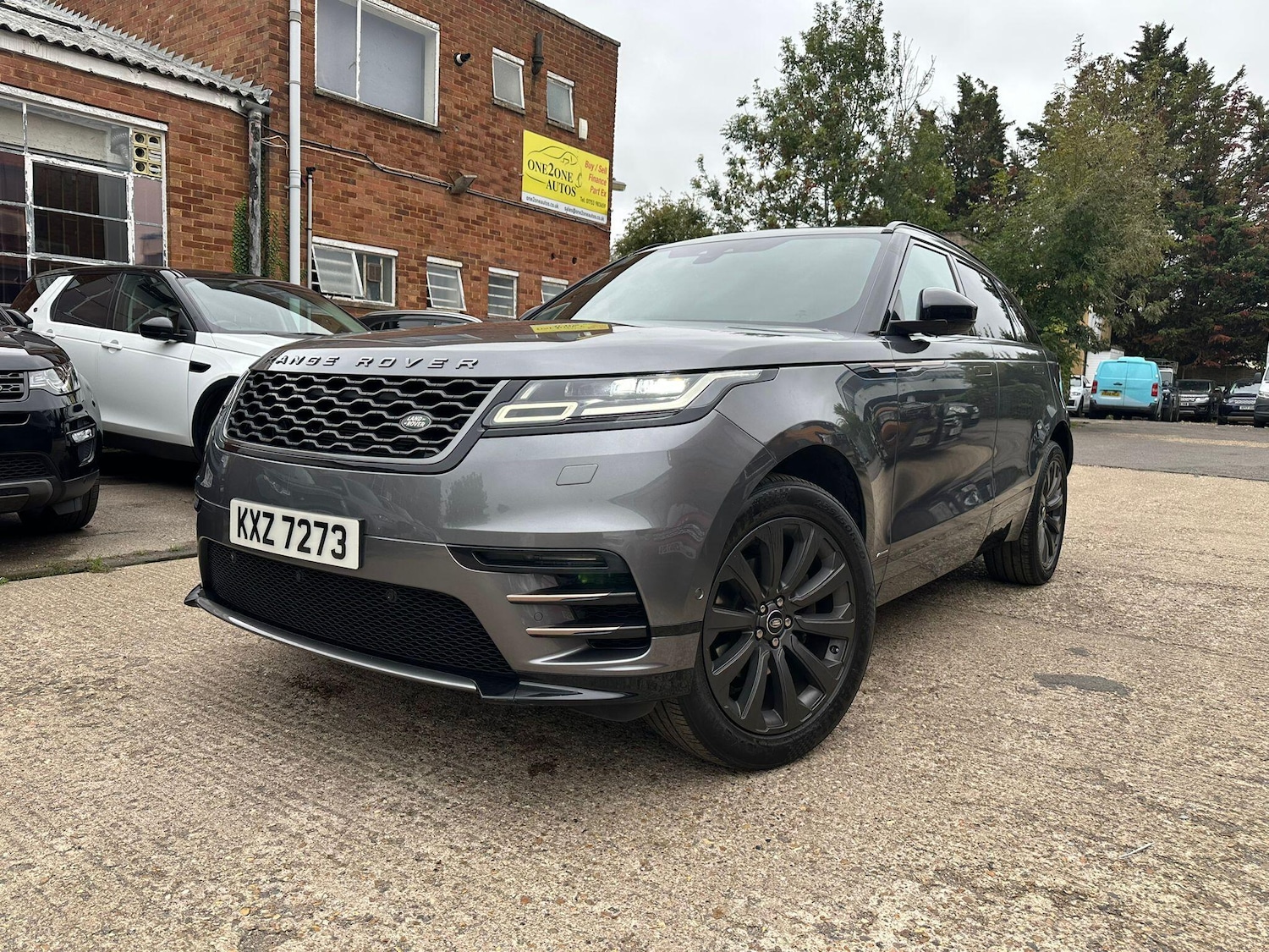 Used Land Rover Range Rover Velar 2018 for sale - 76349504: Photo 2
