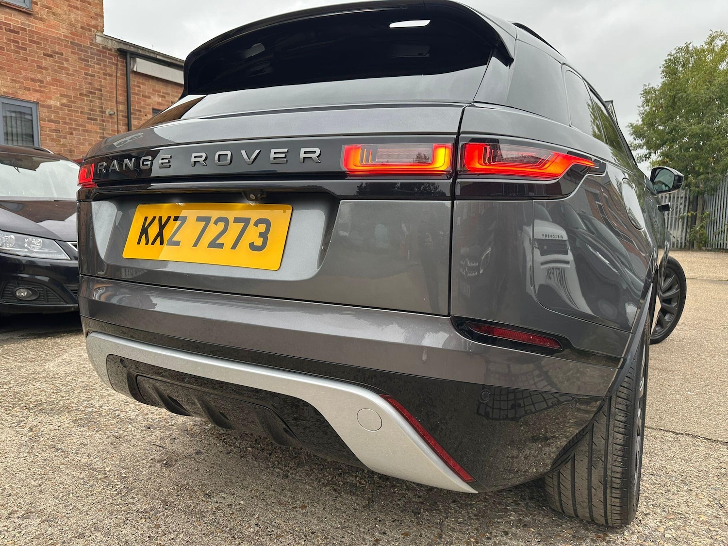 Used Land Rover Range Rover Velar 2018 for sale - 76349504: Photo 33