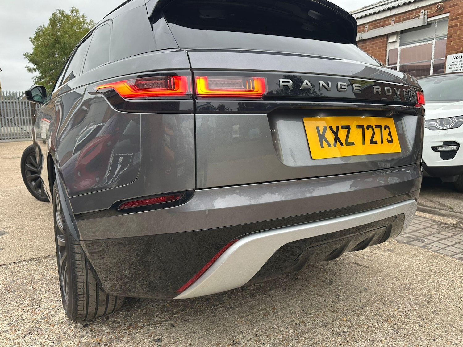 Used Land Rover Range Rover Velar 2018 for sale - 76349504: Photo 34