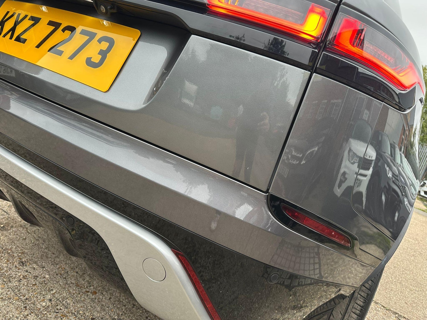 Used Land Rover Range Rover Velar 2018 for sale - 76349504: Photo 35