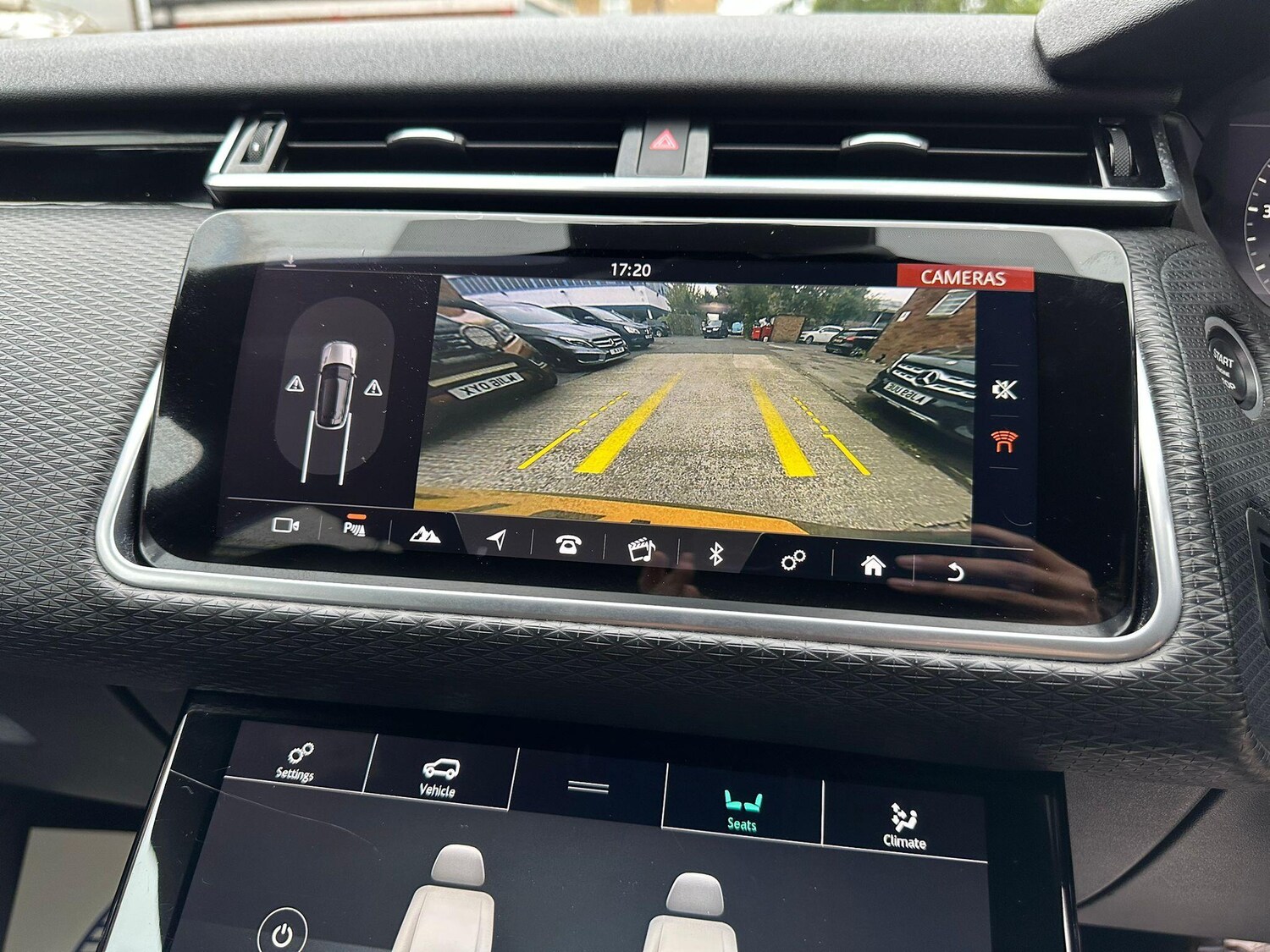 Used Land Rover Range Rover Velar 2018 for sale - 76349504: Photo 51