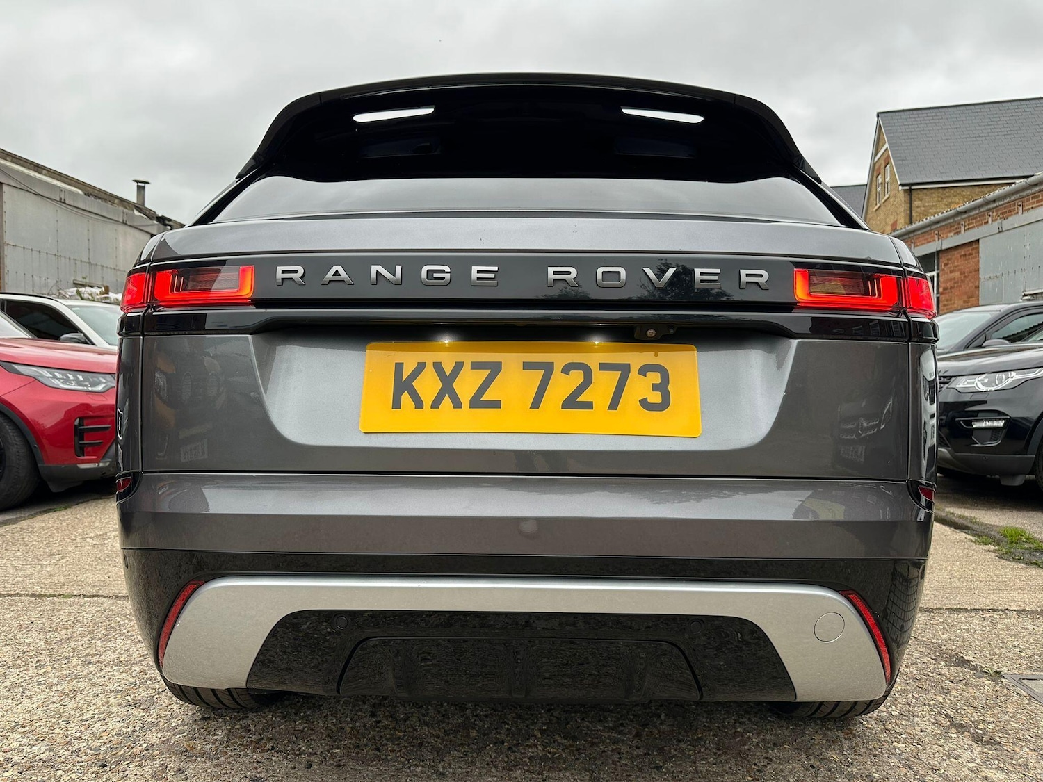 Used Land Rover Range Rover Velar 2018 for sale - 76349504: Photo 6