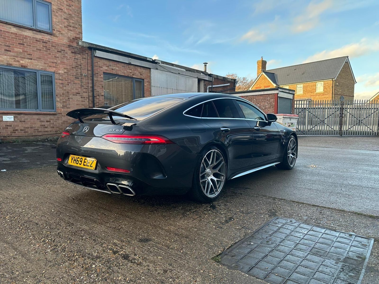 Used Mercedes-Benz AMG GT 2019 for sale - 77229321: Photo 9