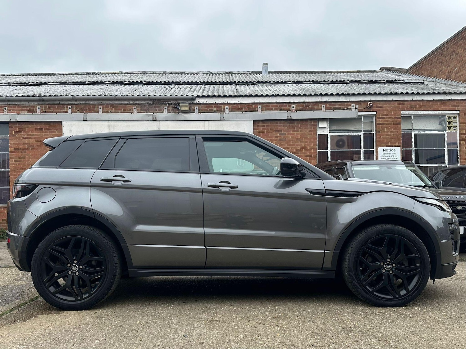 Used Land Rover Range Rover Evoque 2019 for sale - 78185244: Photo 11
