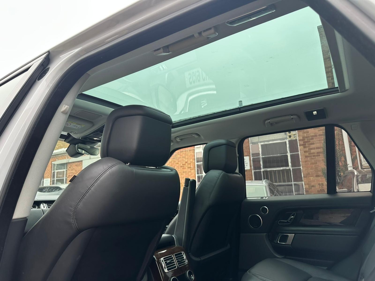 Used Land Rover Range Rover for sale - 77799041: Photo 15