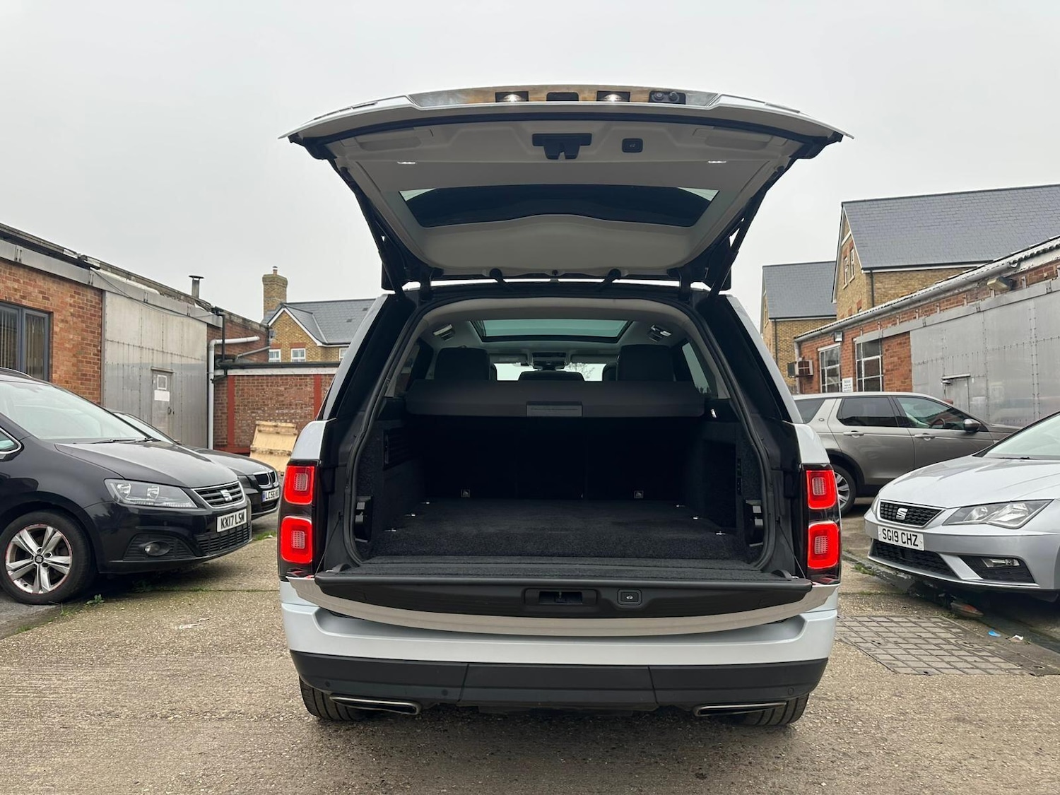 Used Land Rover Range Rover for sale - 77799041: Photo 40