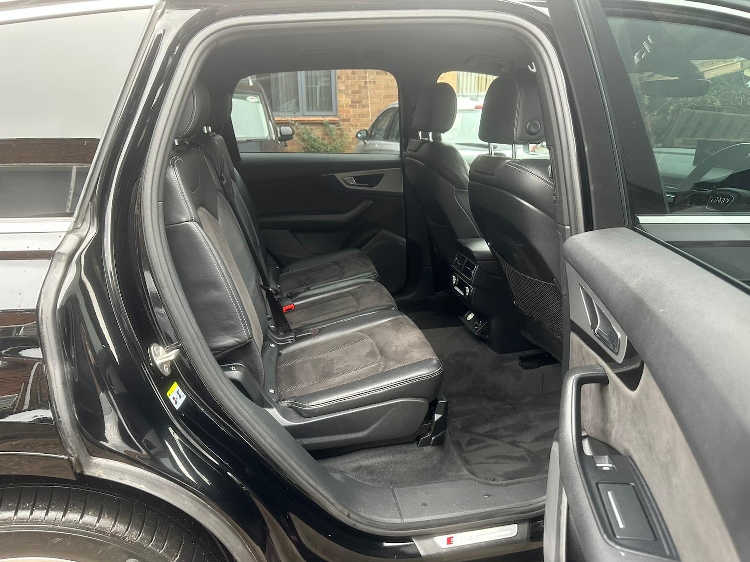 Used Audi Q7 2016 for sale - 76408516: Photo 16